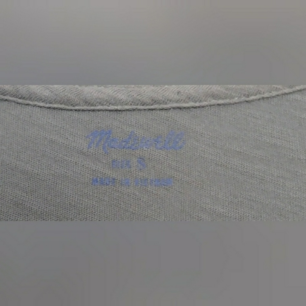 Madewell V Neck Top - Picture 3 of 3